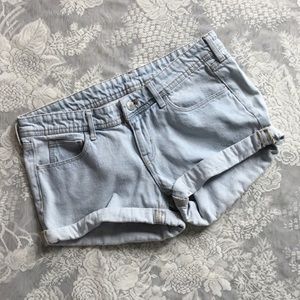 H&M | Roll Cuff Shorts